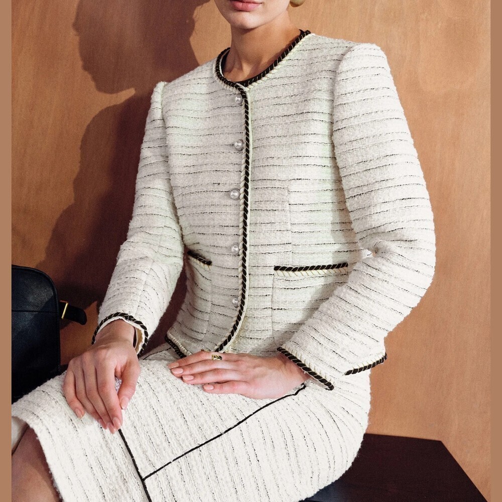 Ivory White Tweed Pearl Button Collarless Short Jacket with Black Piping